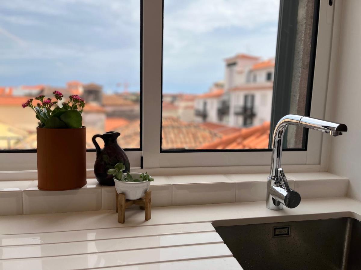 Lovely 2-Bedroom Rental Unit In Historic Funchal Eksteriør billede